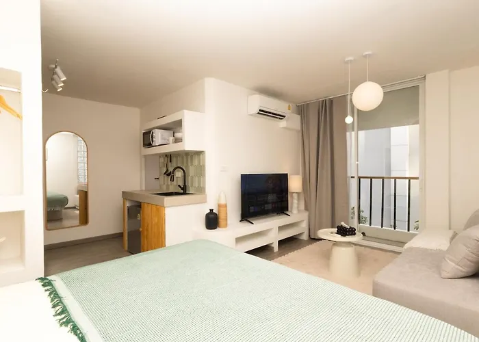 아파트 Lovely For 2 Guests In The Heart Of Sathorn *